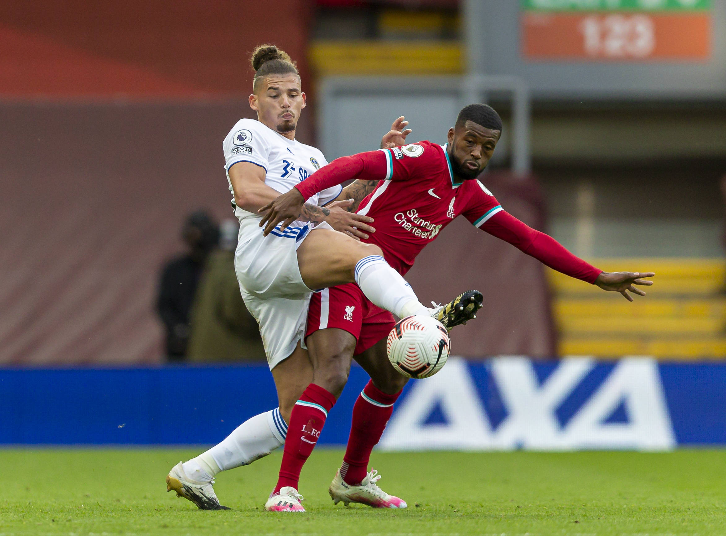 更是对防守 更是对防守